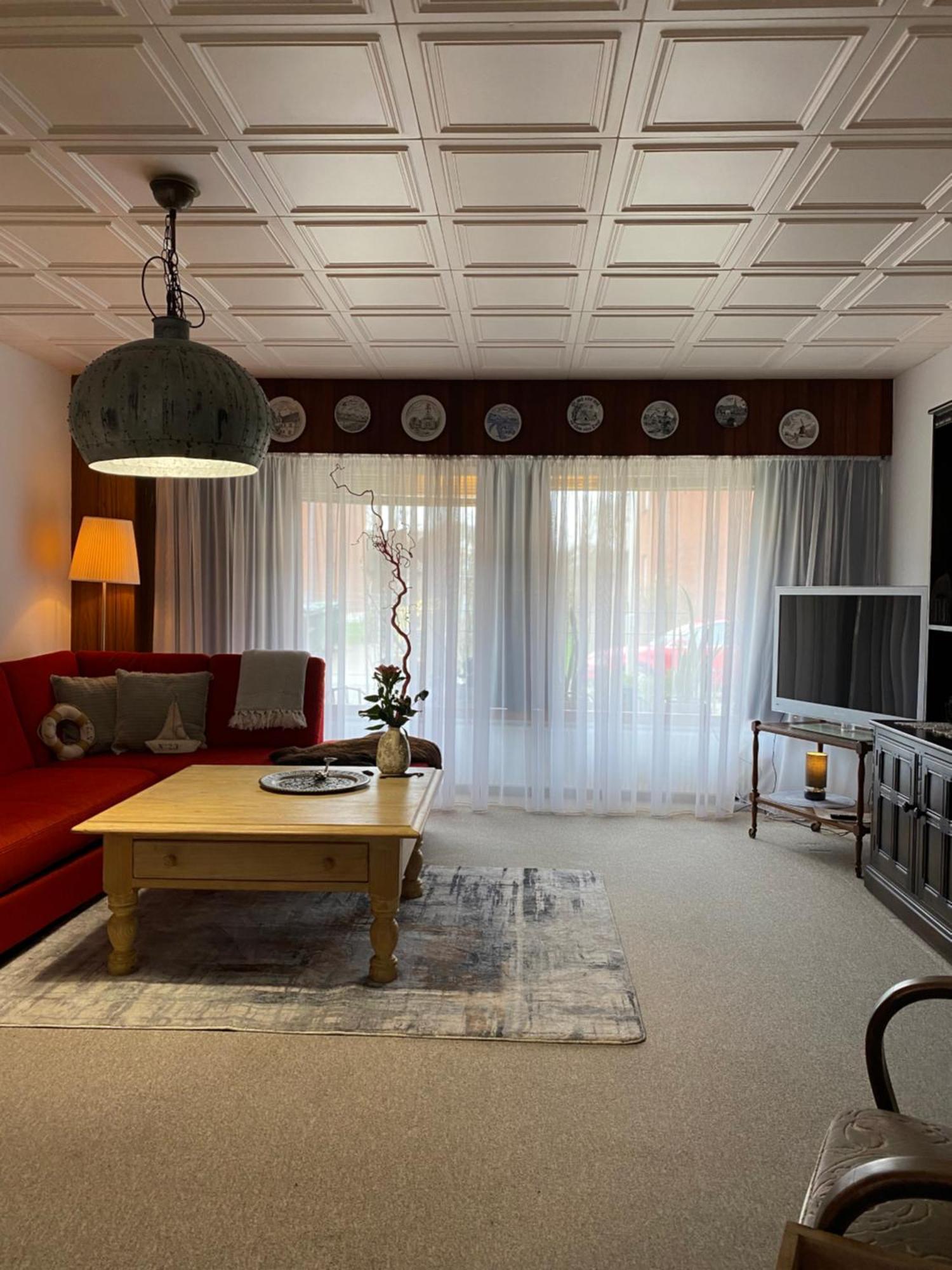 Privartzimmer 'Ausfahrt Freihalten' Husum  Extérieur photo